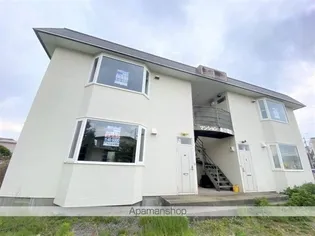 マンションあけぼの【1階】の外観